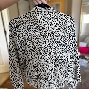 Stylish Black and White Women's Top